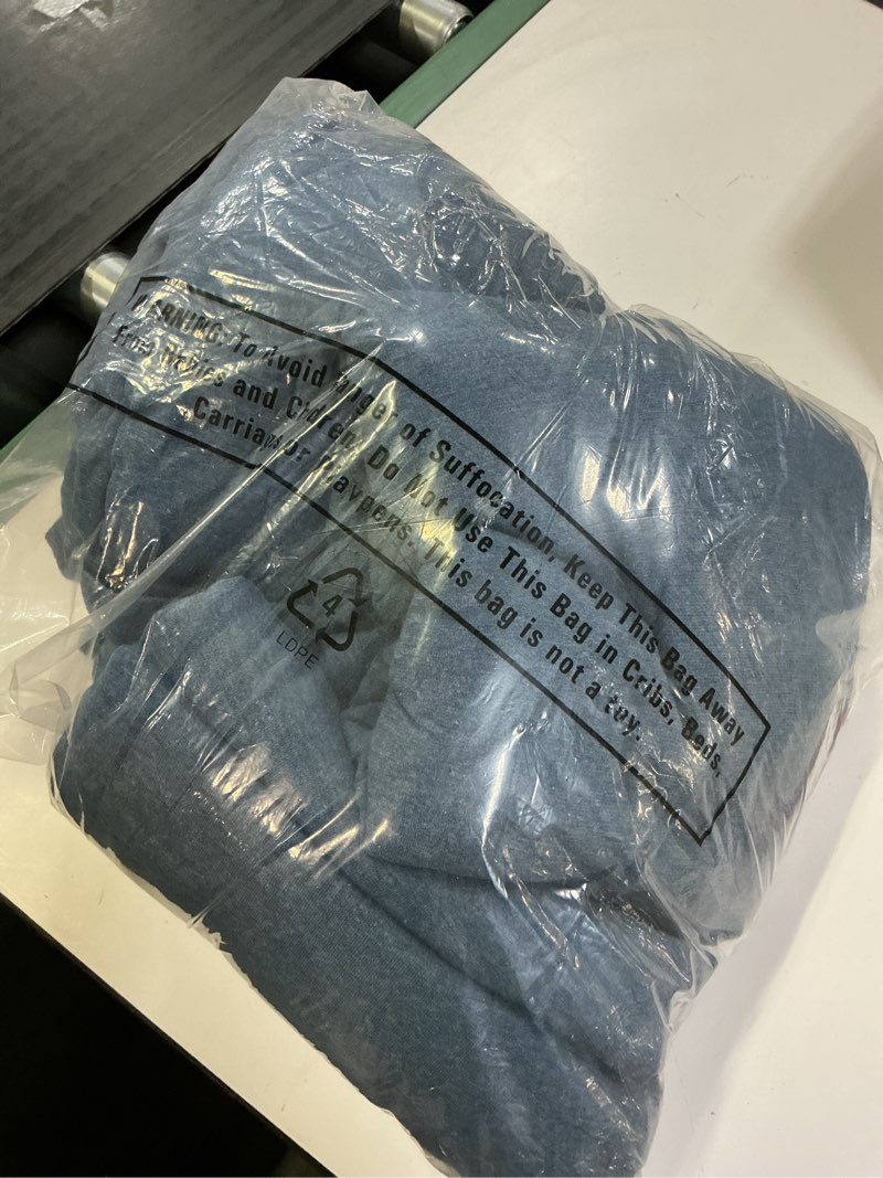 Condition photo showing Good Condition for amazon basics 4 piece breathable cotton jersey knit bed sheet set with deep pockets, stretchy sheets, queen, chambray queen chambray