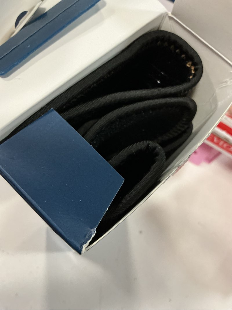 Condition photo showing Good Condition for copper fit® ultra support plus knee adjustable stabilizer brace