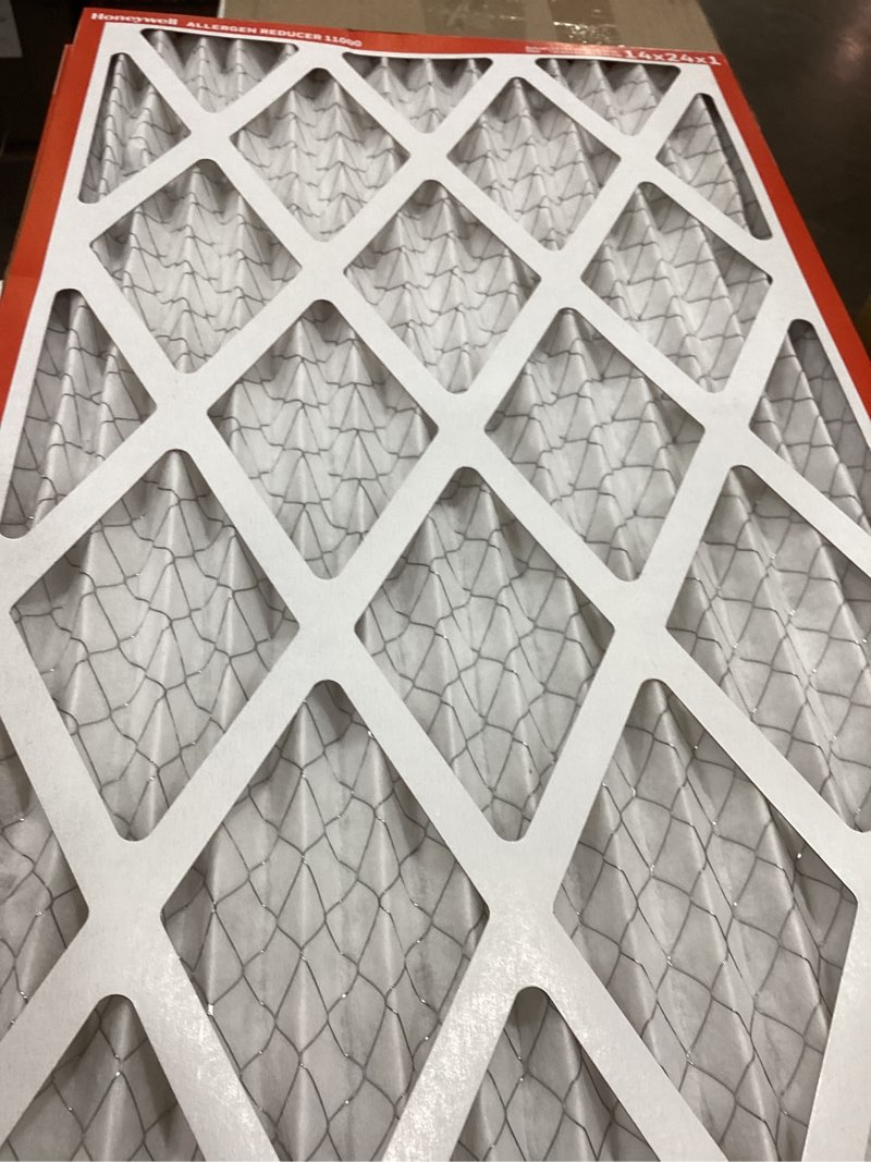 filterbuy 14x24x1 air filter merv 8 essential dust & allergy defense (4-pack), electrostatic