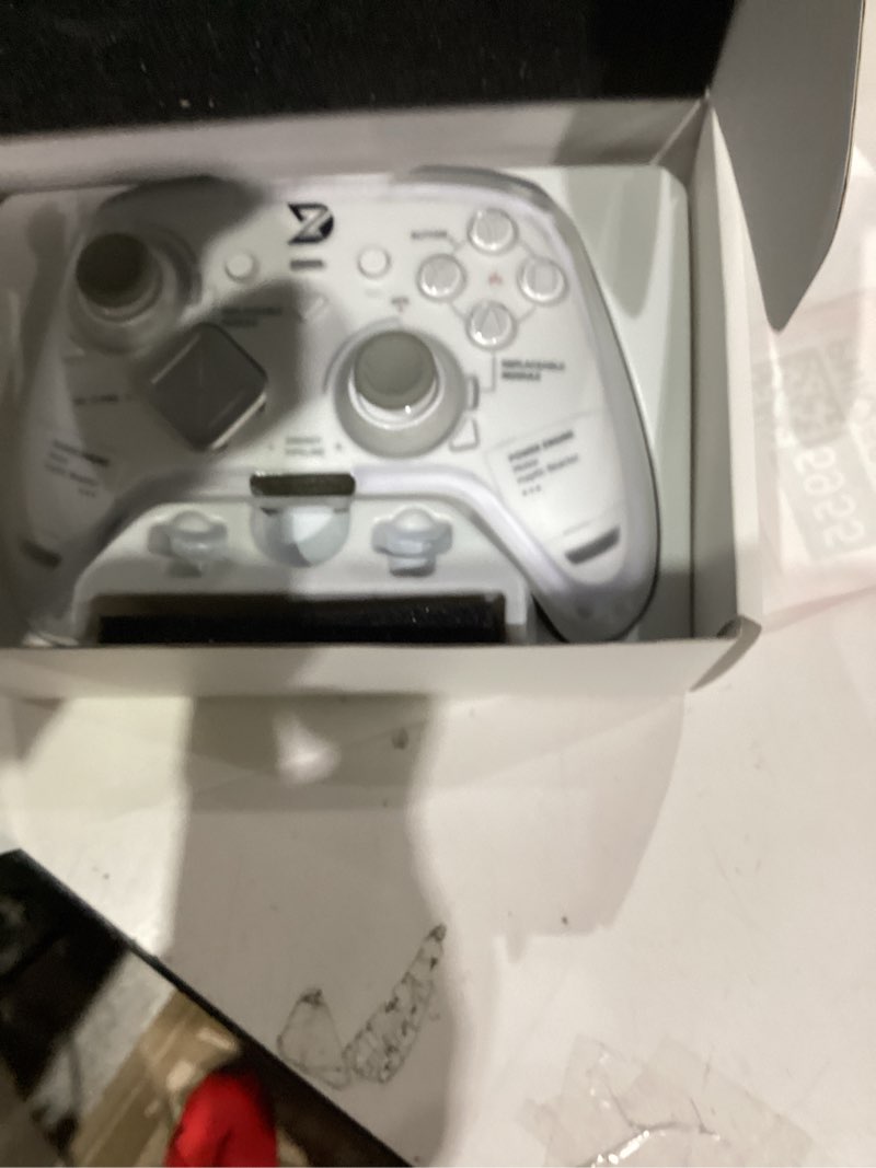 Condition photo showing Good Condition for ZD Ultimate Legend Wireless Controller, TMR Joysticks, Hall Effect Triggers, 3000Hz Polling Rate, 1ms Low Latency, Modular Design, Compatible with Switch/Switch2/PC/Steam/Android/iOS