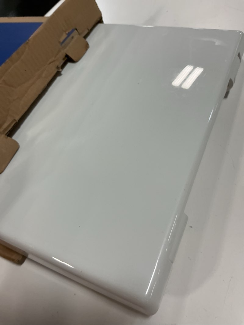 Condition photo showing Good Condition for Duravit Various series Toilet Seat 0063390000 White White Alpin