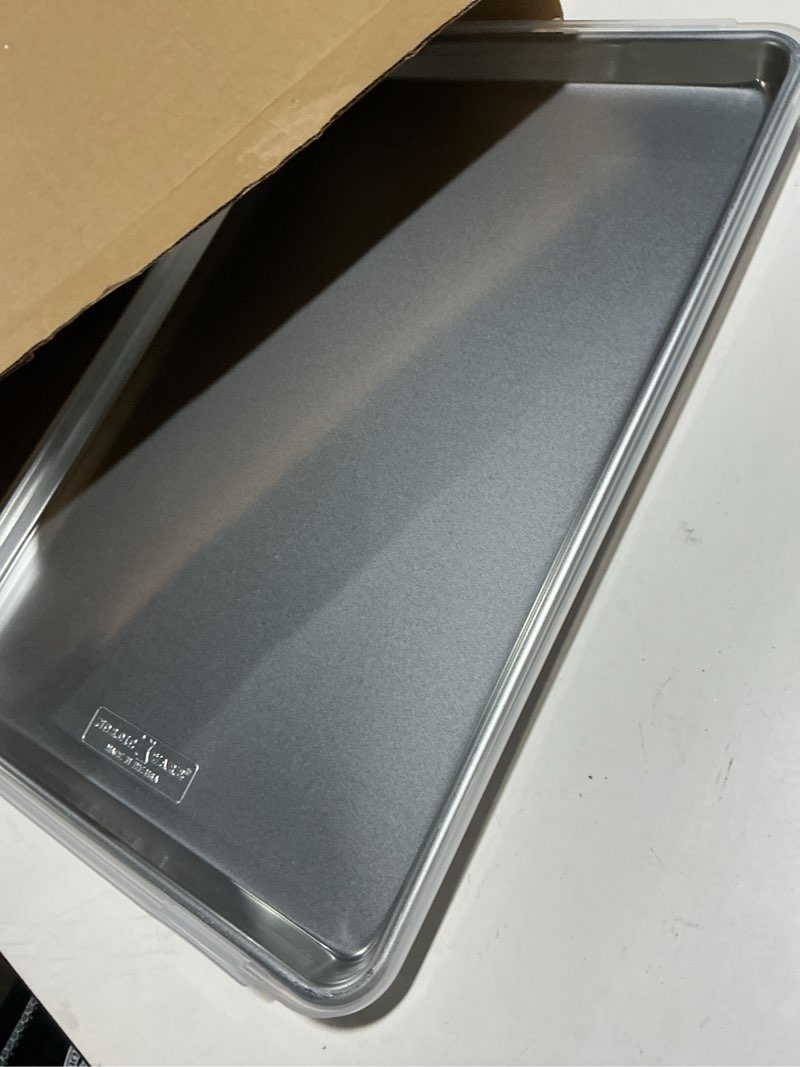 Condition photo showing Good Condition for nordic ware extra large high-sided baking pan, 21.1 x 15 x 2 inches, xl big baking pan natural uncoated aluminum, reinforced steel rim prevents warping, big batch with lid xl baking pan + lid