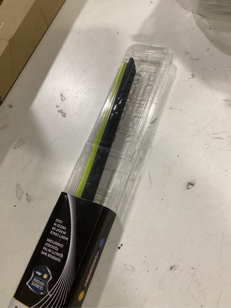 Condition photo showing Good Condition for rain-x silicone advantedge wiper blade 20" windshield wiper blades replacement, all-weather performance lasts 2x longer, premium beam, installock adapter for easy fit (pack of 1) 20" silicone advantedge