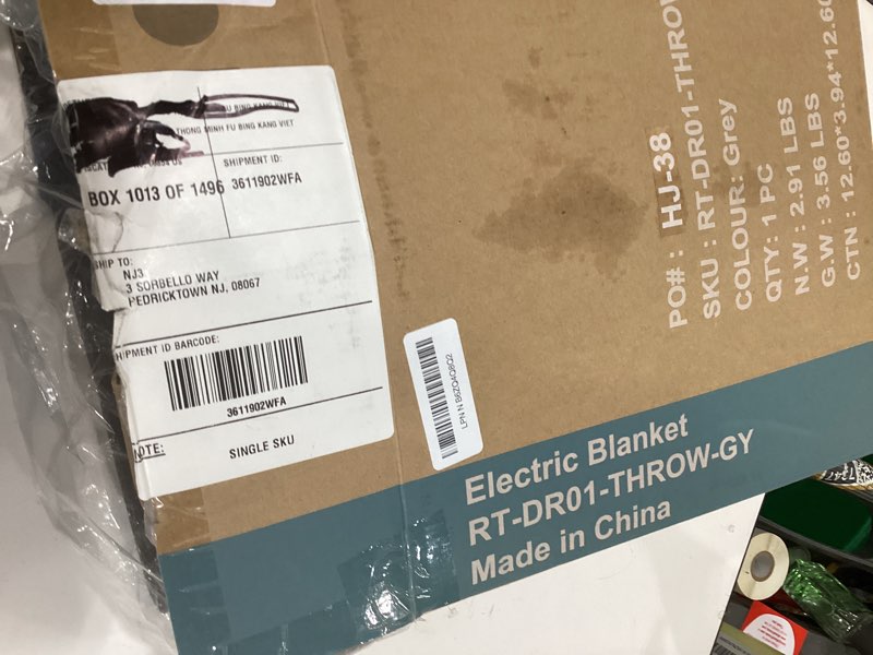 Condition photo showing Good Condition for electric blanket