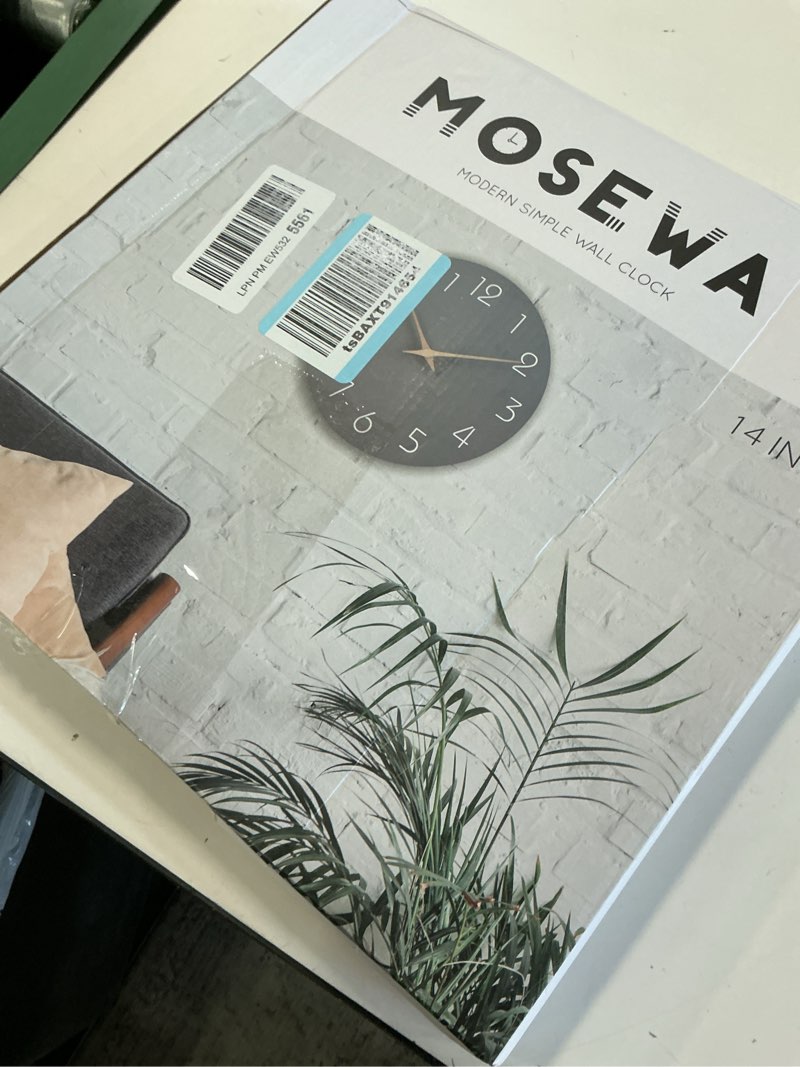 https://lotting-media.assets.bidfta.com/lotting_8aa9a976-9236-4af0-ae3e-a4cd6ec6d586