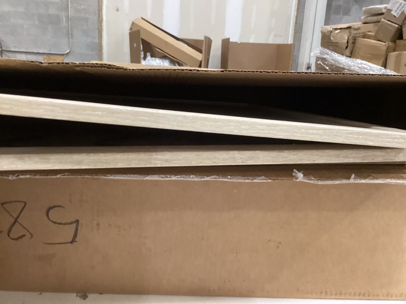 Condition photo showing Good Condition for picture frame art