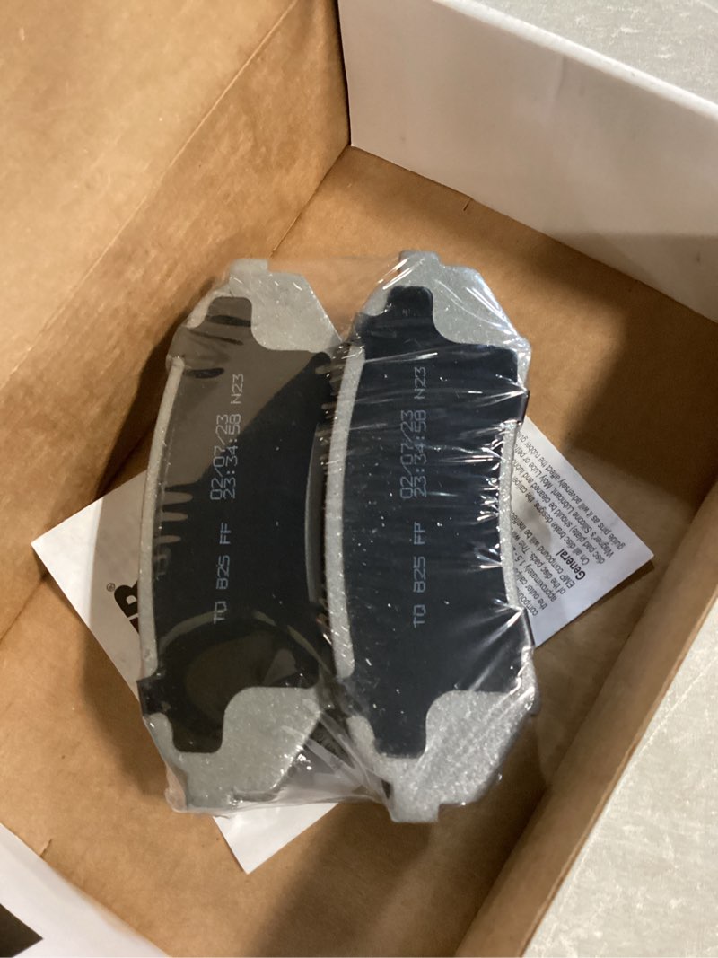 Wagner Brake QuickStop ZD1363 Ceramic Disc Brake Pad Set