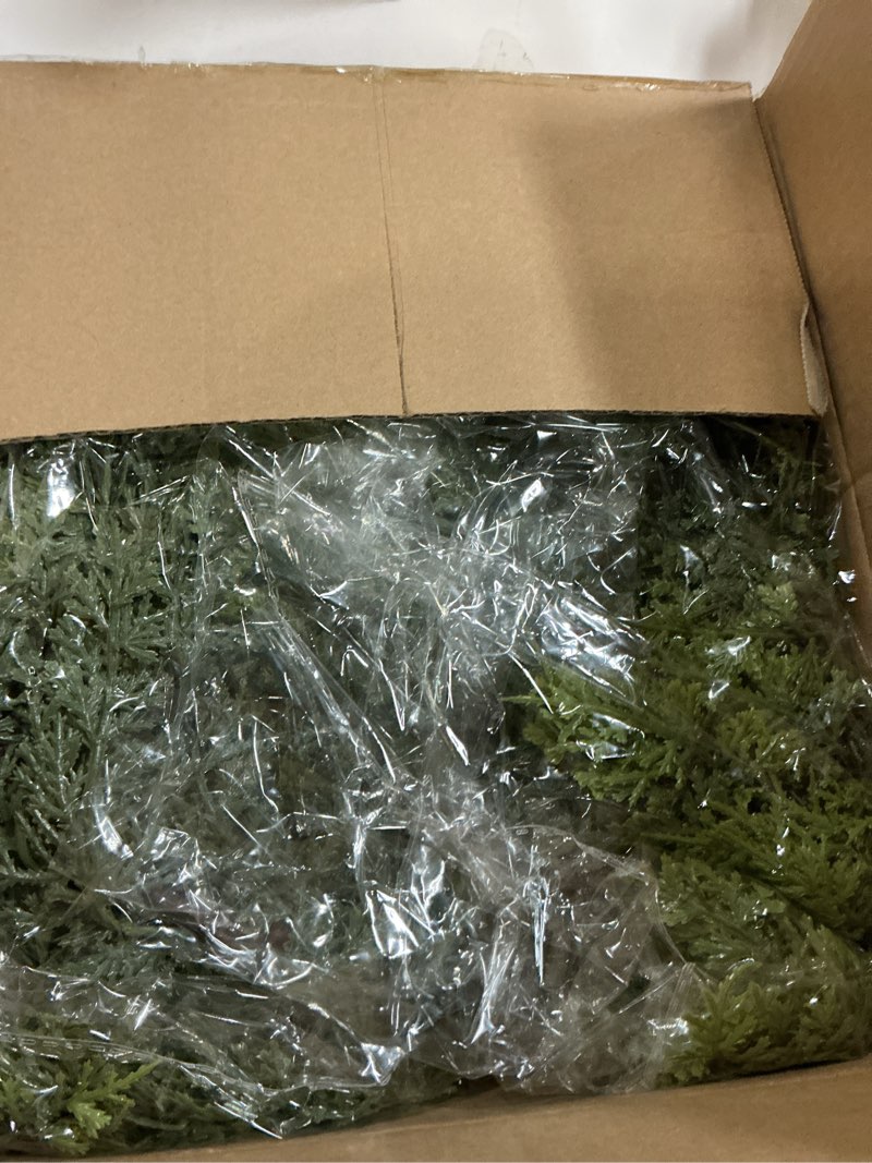 Condition photo showing New/Like New for 6FT Lifelike Cedar Christmas Garland,Artificial Realistic Faux Green Cedar Pine Garland,Thick and Lush,Soft Bendable, for Home Fireplace Indoor/Outdoor Christmas Holiday Party Decorations