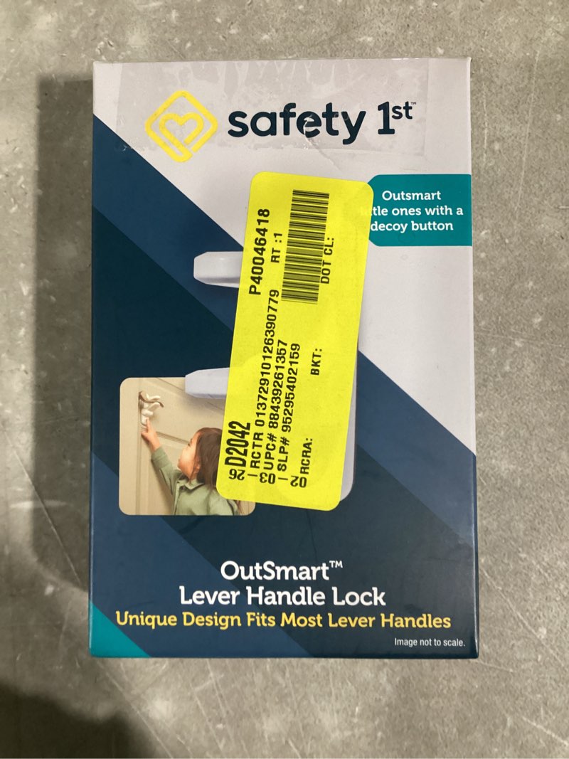 Condition photo showing Good Condition for safety 1st outsmart child proof door lever lock, white, 1 count