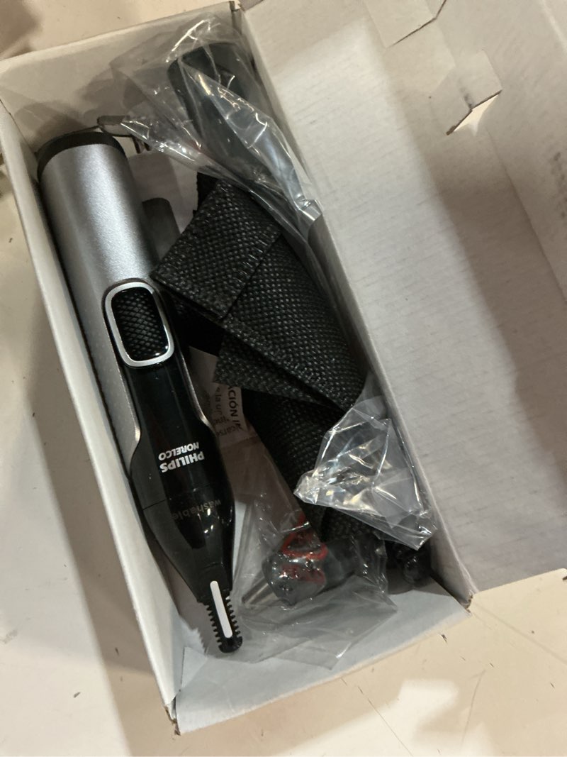 Condition photo showing New/Like New for norelco philips nose trimmer 5000 for nose, ears, eyebrows trimming kit, nt5600/62 black, silver 7.9 inch (pack of 1)