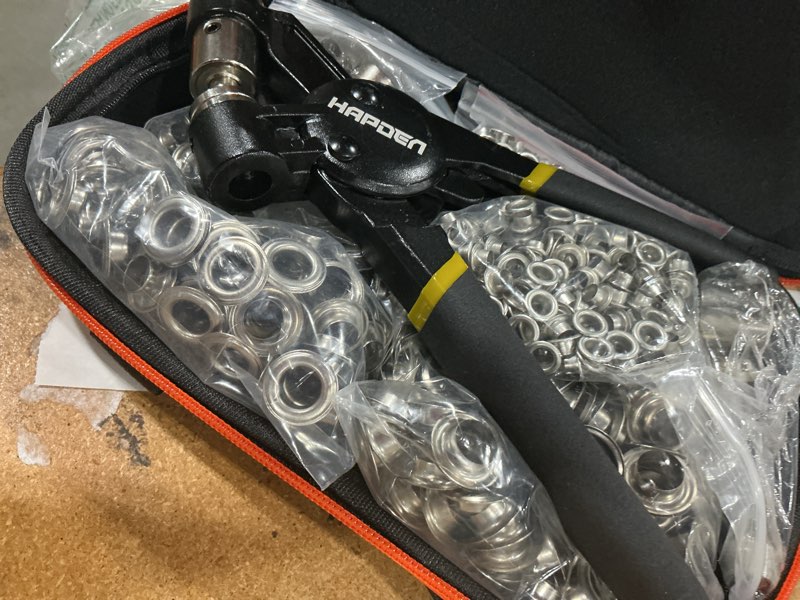 Condition photo showing Good Condition for heavy-duty grommet tool kit 3/8-1/4-1/2 for tarps farbic flag | eyelet punch tool kit 6/10/12mm with bag, metal grommet make set press for baneer canvas,grommet hole punch pliers