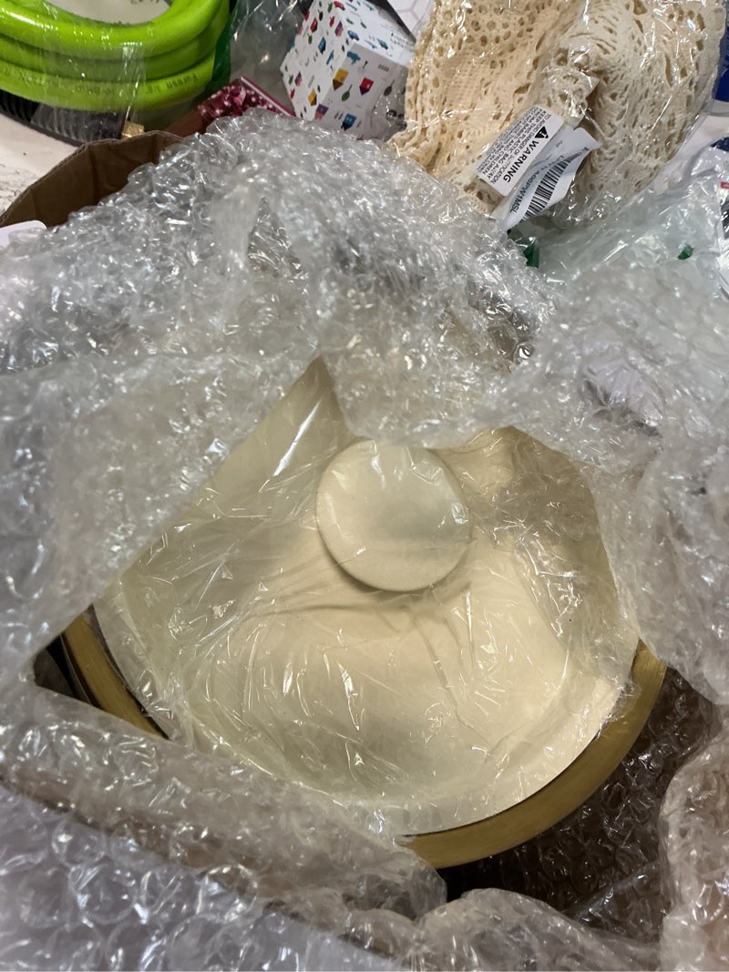 Condition photo showing Good Condition for 3L beige white Double Wall Insulated Stainless Steel Ice Bucket with scoop for Cocktail Bar,Metal Ice Bucket for freezer with Lid for parties.ice Container to Keep Ice Colder,bar cart accessories beige-white 3.0 Liters