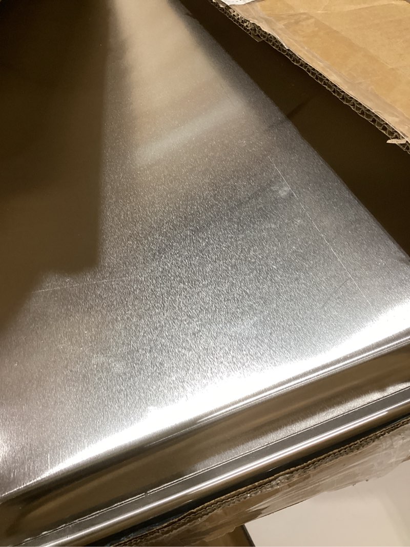 Condition photo showing Good Condition for Full Size Commercial Quality Baking Sheet Pan, Bastwe Aluminum Cookie Tray Pan for Oven, Freezer, Bakery, Hotel Restaurant, Thick Steel Rim Prevents Warping (6 Pack, 26 x 18 Inch) 6pk Full Size Sheet