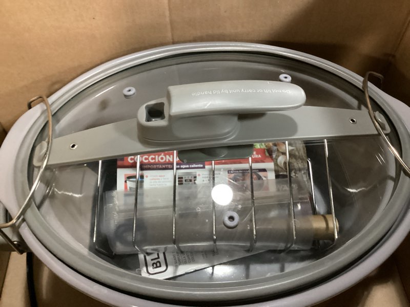 Condition photo showing Good Condition for BLACK+DECKER 7-Quart Digital Slow Cooker, SCD7007SSD, Temperature Probe, Sous-Vide, Locking Lid, Removable Stoneware Crock Deluxe Slow Cooker