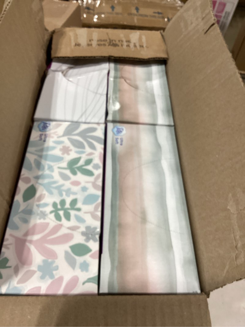 Condition photo showing Good Condition for puffs ultra soft non-lotion facial tissue, 8 family boxes, 124 facial tissues per box 124 count (pack of 8)