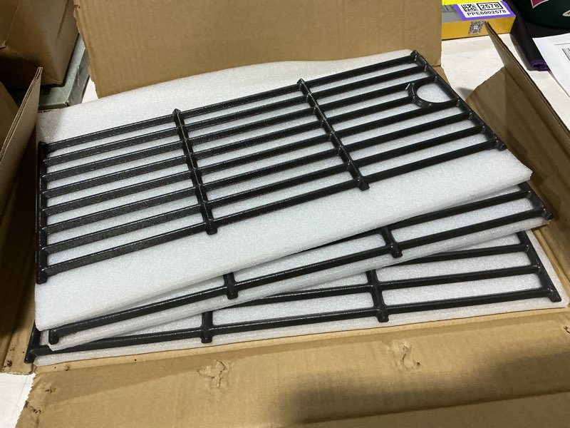 Condition photo showing Good Condition for bqmax 17 inch grill grate for charbroil performance 5 burner grill 463449021 463451022 463448021 463450022 463455021 g426-0005-w1, cooking grate for charbroil grill replacement parts 5 burner 17"×28" (5 burner)