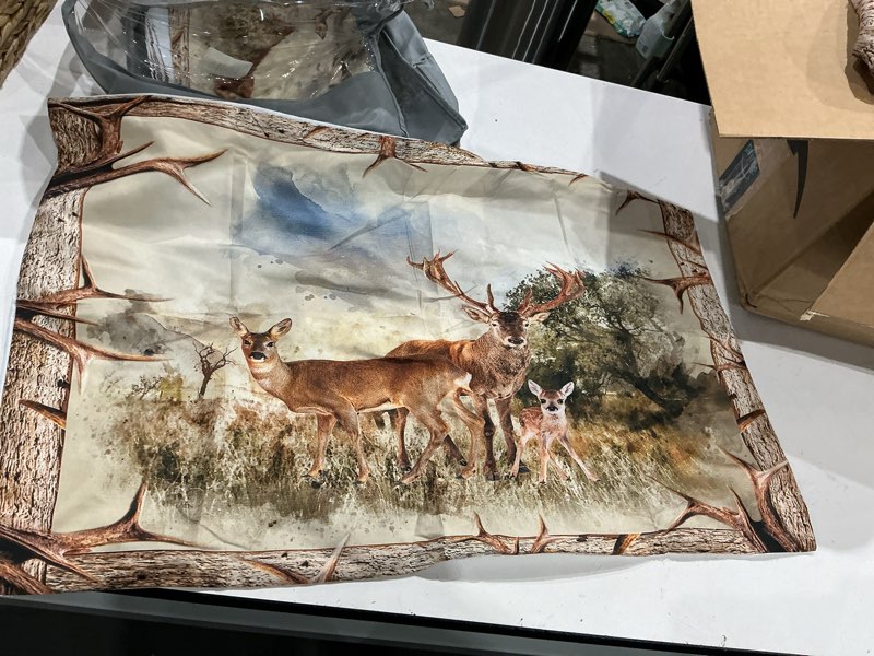 Condition photo showing Good Condition for safari deer bedding comforter for teenagers,jungle animal queen bedding sets super cozy,autumn vintage retro aesthetic queen luxury bedroom decor,