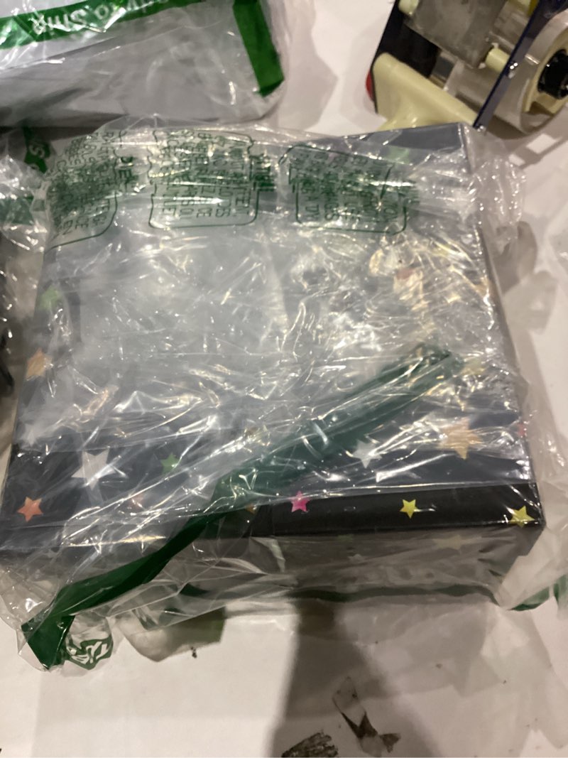 Condition photo showing As Is for Geyoga 5 Pcs Valentine's Day Gift Boxes Square Nesting Boxes with Lids Square Box 5 Assorted Sizes Stackable Gift Box for Valentine's Day Wedding Party Present Packaging Birthday