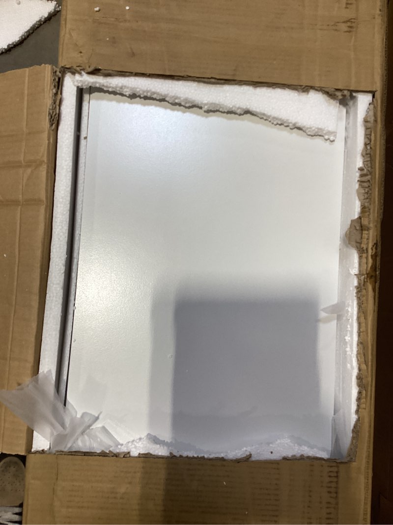 https://lotting-media.assets.bidfta.com/lotting_8aee6d96-0b9e-461d-947b-a6fd963b7bca