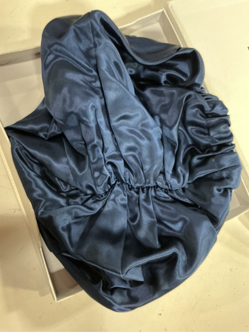 Condition photo showing Good Condition for zimasilk 100% 22 momme mulberry silk bonnet for sleeping women, breathable silk hair wrap for premium hair protection - reducing friction (1pc, navy) one size navy