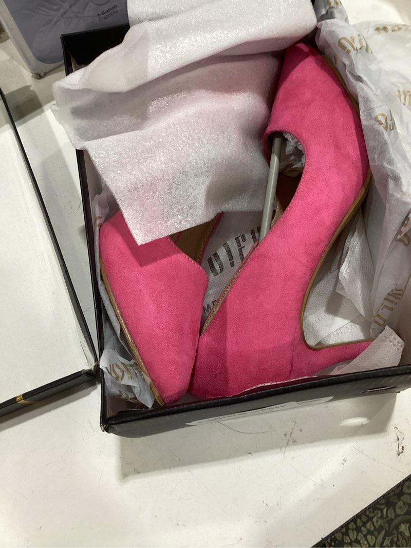 Condition photo showing Good Condition for idifu in3 high heels pumps closed toe heels women's pumps stiletto pointed toe dress shoes wedding prom bridal work office bride guest trendy dressy fashion comfortable pump shoes 6.5 hot pink suede