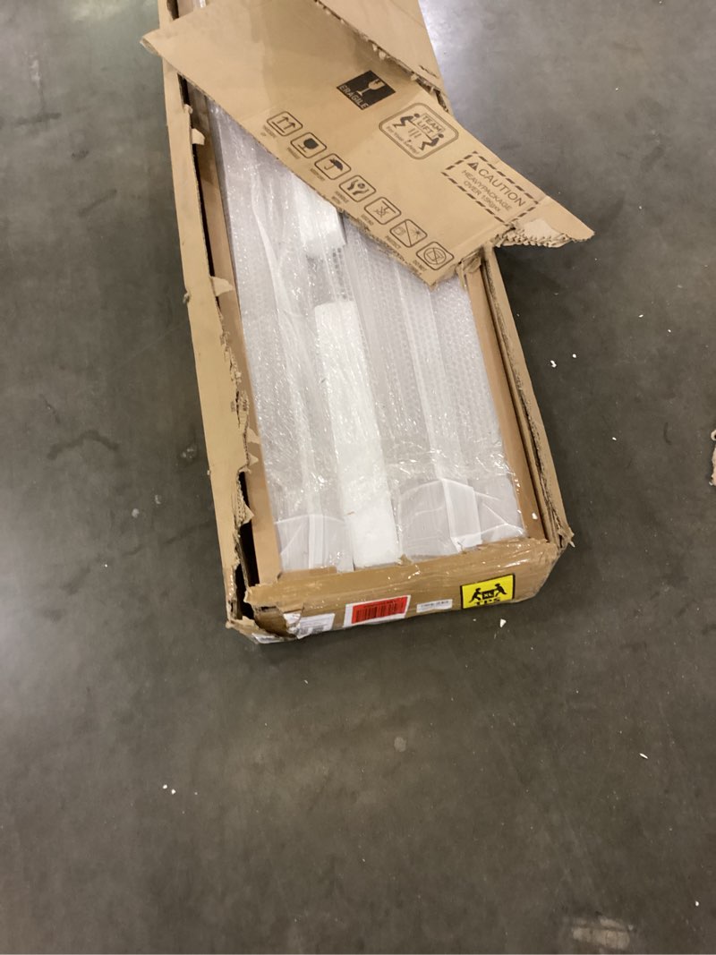 Condition photo showing Good Condition for Glass door