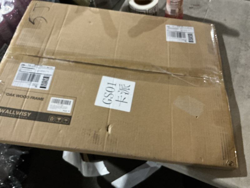 Condition photo showing Good Condition for 18x24 Poster Frame, Solid Oak 18x24 Poster Frames Matted to 16x20, 24x18 Natural Wooden Frame Horizontal or Vertical Wall Mounting, Set of 1 18x24 in - 1P Natural Oak