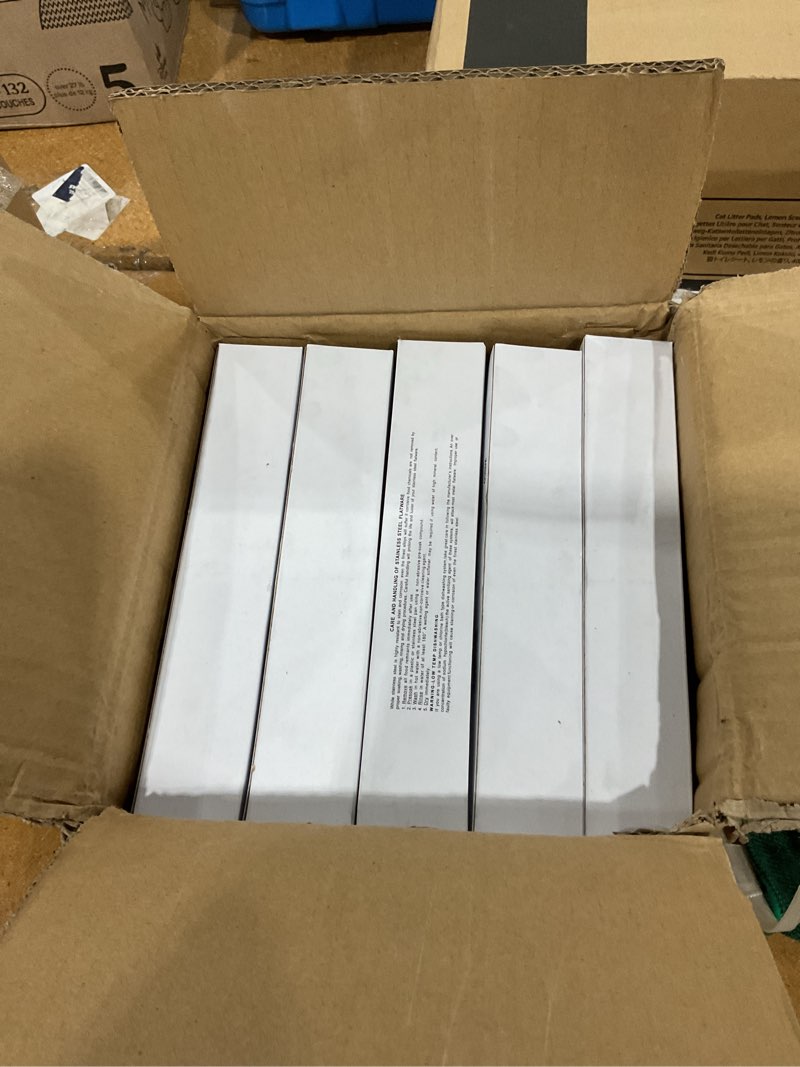 Condition photo showing New/Like New for windsor 18/0 stainless steel dinner knifes-1 dozen pack 25 doz( 300)