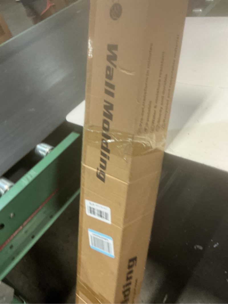 Condition photo showing New/Like New for Art3d Wall Baseboard Molding Trim 8-Pack of 56 x 3.2 in., High Impact Polystyrene Skirting Board - Installed with Glue - White White-1