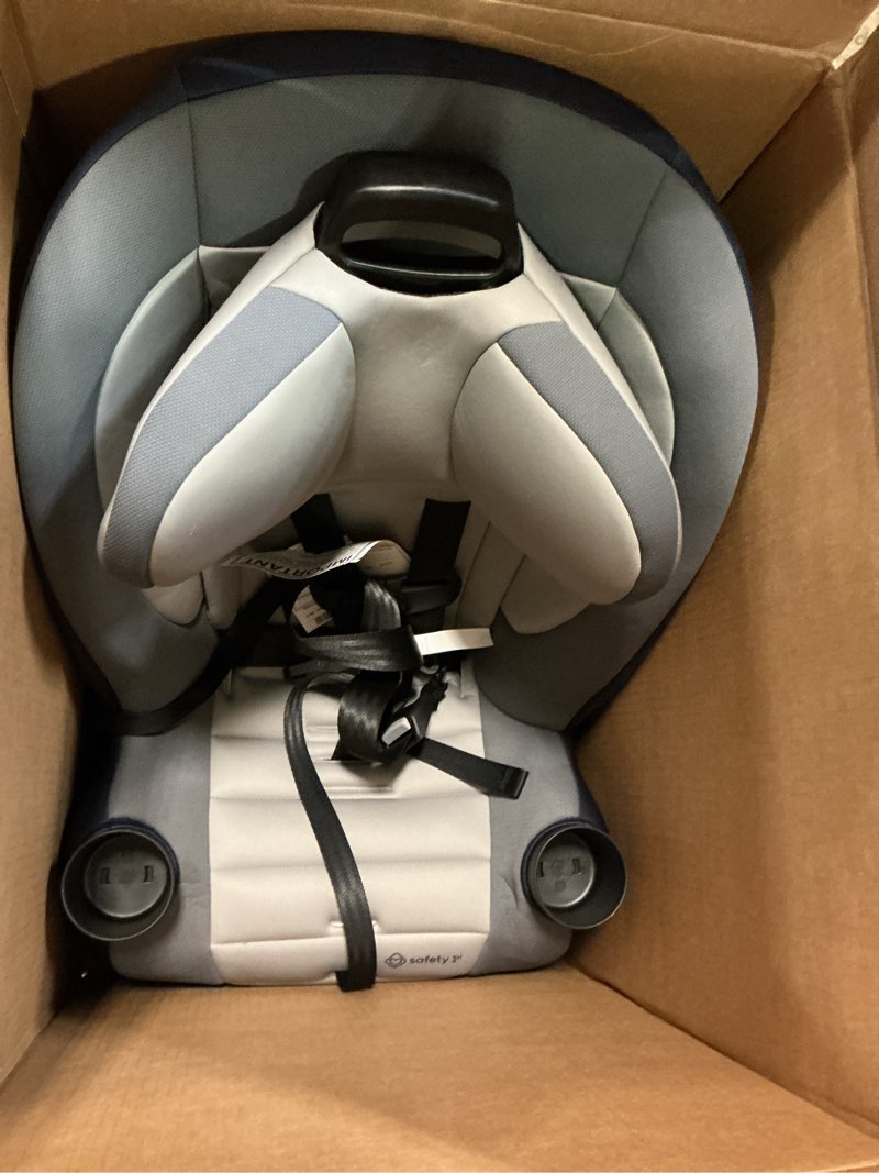 Condition photo showing Good Condition for safety 1st ellaris 3-in-1 convertible car seat, slim fit design, rear & forward-facing, 5-position headrest, 3-across fit, travel-friendly with machine-washable seat pad, london blue