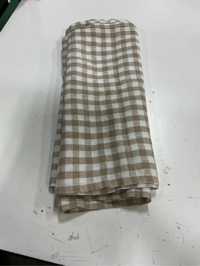Condition photo showing Good Condition for quince linen tan 16in x 108in willowleaft 