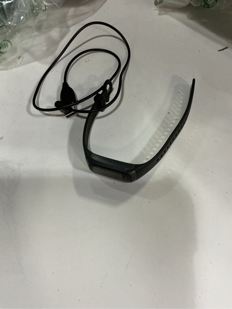 Condition photo showing Good Condition for Zeacool Fitness Tracker with 24/7 Heart Rate, Blood Oxygen Blood Pressure Sleep Monitor, Activity Trackers 5 ATM Waterproof,Step Calorie Counter Pedometer Health Smart Watch for Women Men (Black)