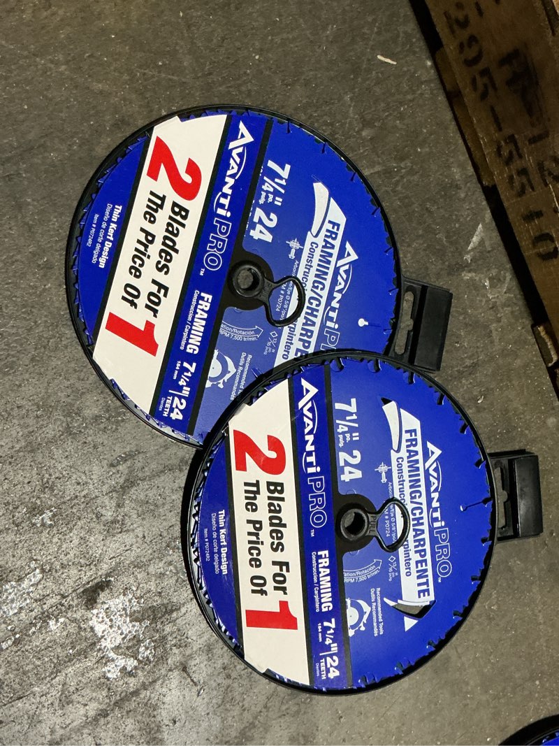 Condition photo showing Good Condition for 7-1/4 in. x 24-tooth framing circular saw blade (2-pack)