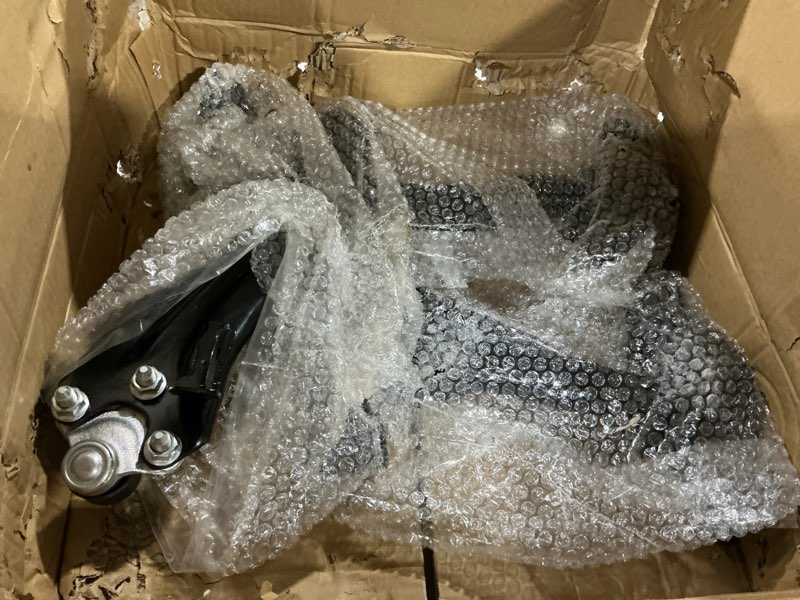Condition photo showing Good Condition for 2pc front lower control arm ball joint compatible with fit for honda civic 2016 2017 2018 2019 2020 2021#oe k623649 k623650 2pcs control arm suspension kit