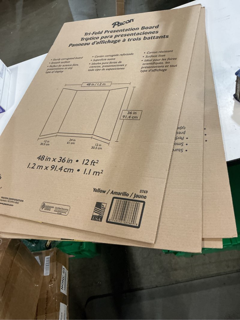 Condition photo showing Good Condition for ( 4 pack ) spotlight 1 ply trifold display board, 48\" width x 36\" height, yellow
