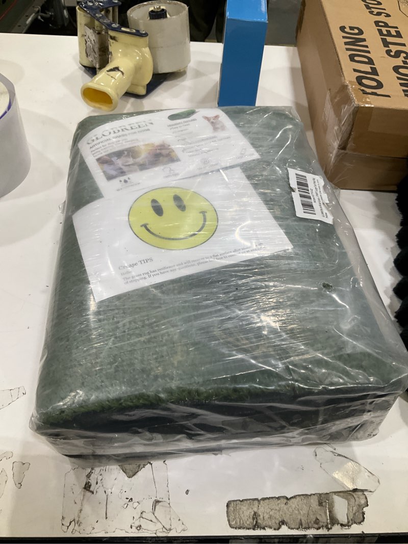 Condition photo showing Good Condition for globreen grass pad for dog large size - 2ftx6ft, dog potty training turf, indoor outdoor pets pee fake grass for balcony patio yard 0.31" low pile/green 01 2ftx6ft