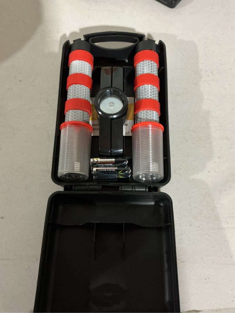 Condition photo showing New/Like New for twinkle star emergency roadside flares kit led safety strobe road warning light highway beacon alert flare with magnetic base, detachable stand, solid storage case (set of 2)