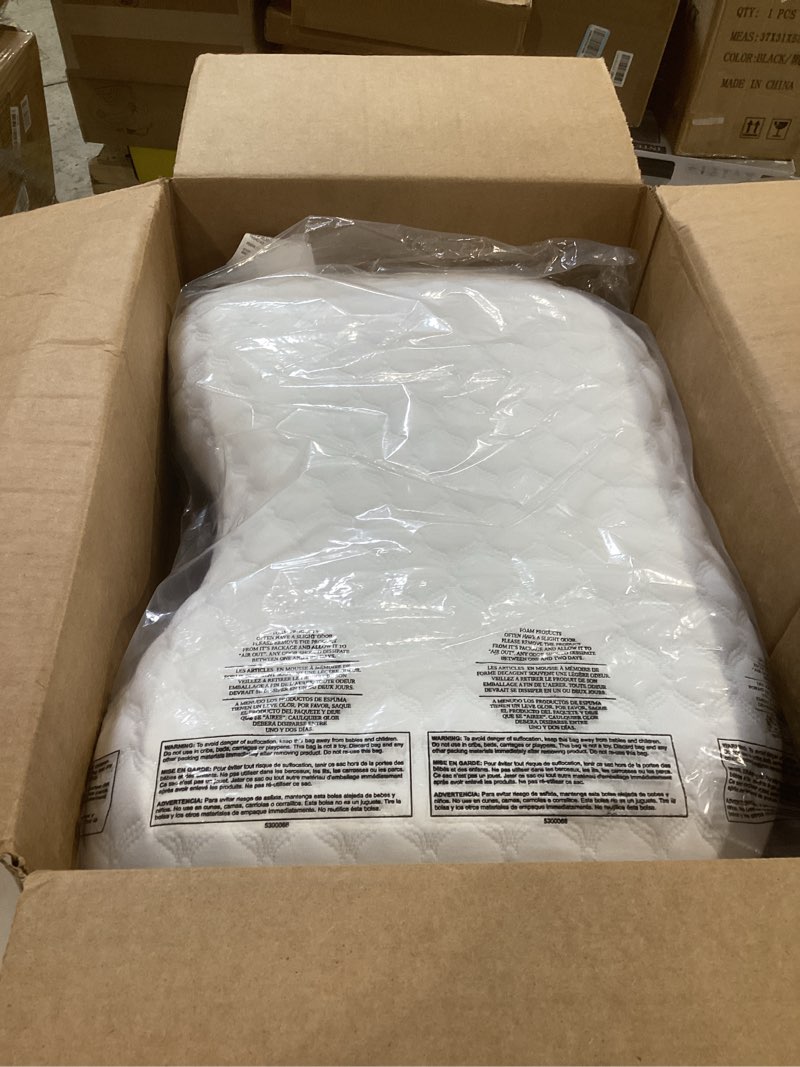 Condition photo showing Good Condition for sleep innovations 2-in-1 memory foam pillow and alternative down fiber fill, standard size, side, stomach, and back sleepers, soft-to-medium support