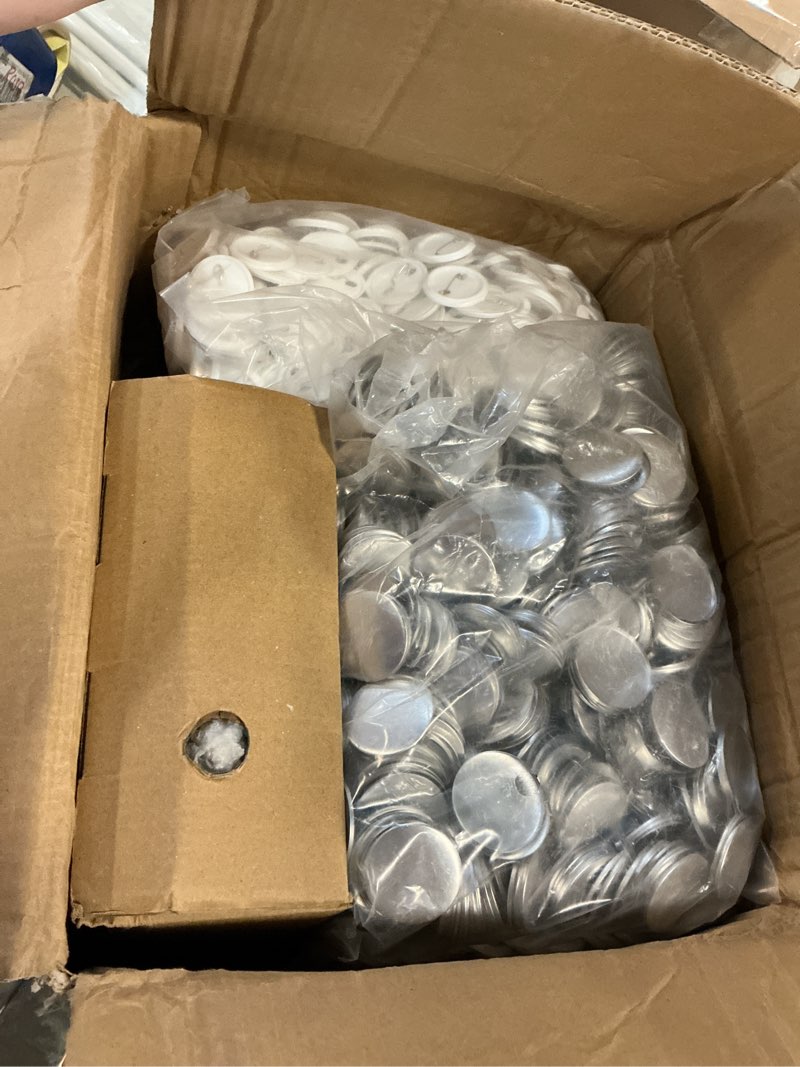 https://lotting-media.assets.bidfta.com/lotting_8b411d3b-2b60-4dca-8d6a-82de36adce8c