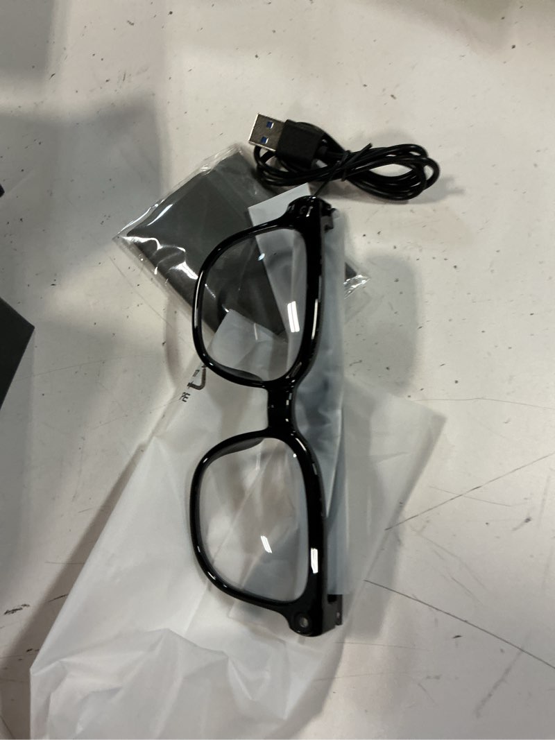Condition photo showing New/Like New for ai translation smart glasses with camera, 4k 800w hd video recording glasses with audio for men women with 155 language & accents, chat gpt, music playback & hands-free calls for meeting,driver,travel