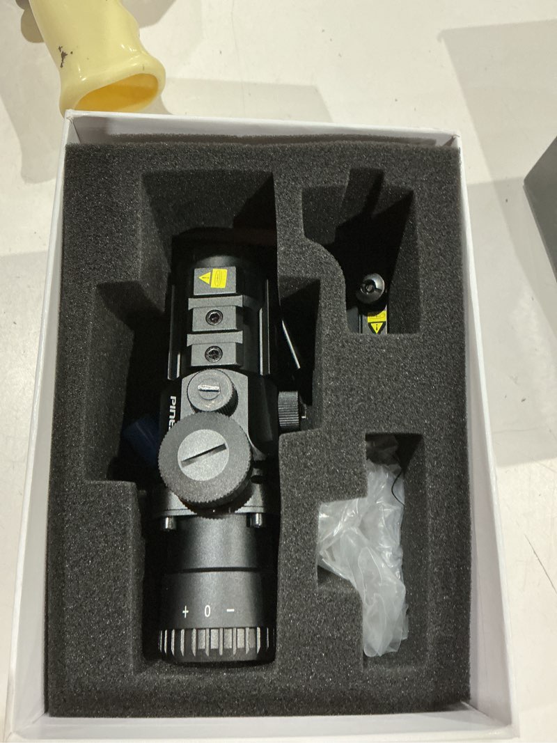 Condition photo showing Good Condition for pinty tactical rifle scope combo: 3-9x32 3-9x40 4-12x50 4-16x50 illuminated optics, red dot sight, laser, rgb rangefinder riflescope for 20mm picatinny rail 2.5-10x40 tactical
