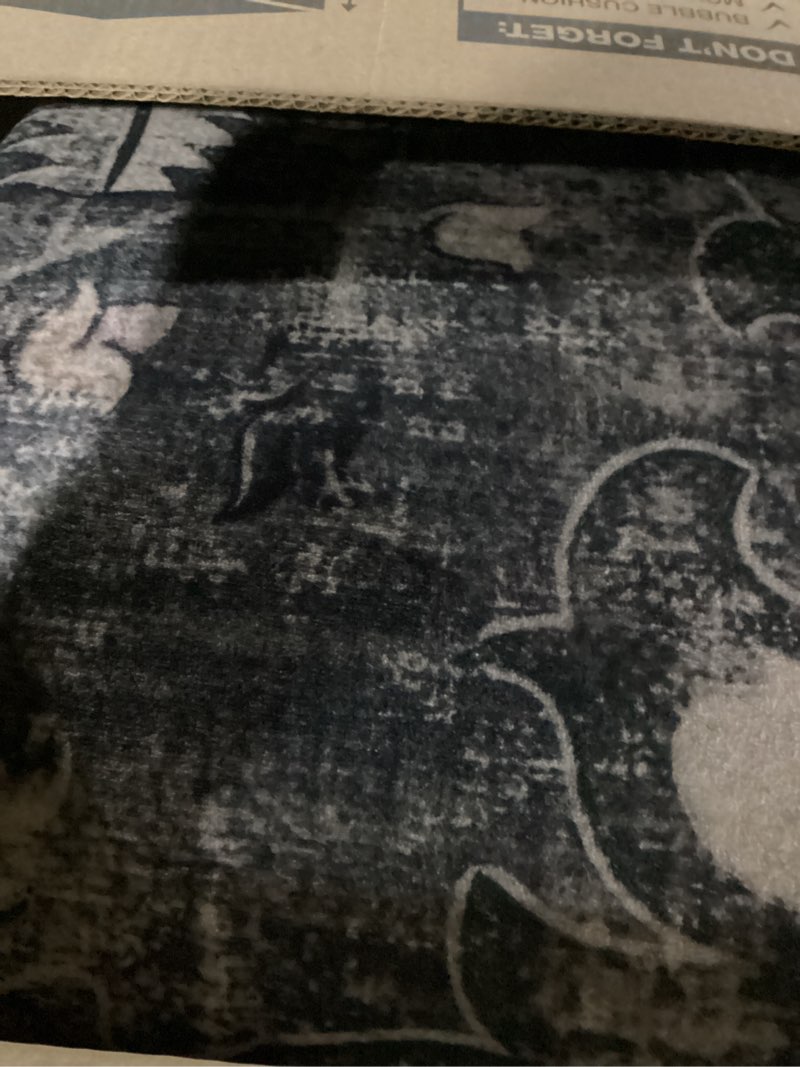 Condition photo showing Good Condition for Area Rugs 9'x12' Washable Non-Slip, Floral Vintage Distress Print Pattern Medallion Carpet for Living Room Bedroom Dining Room, Light Gray Grey White Grey/White/Beige 9' x 12' (Rectangular)