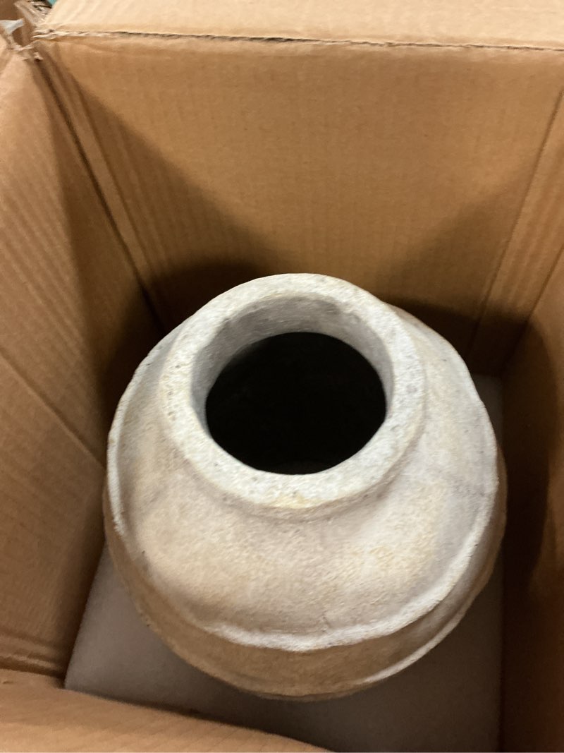 Condition photo showing Good Condition for kokrose terracotta vase, white grey rustic farmhouse decor, vintage large pottery clay vase, ceramic flower vases for centerpieces, table top fireplace mantel decor 11.2"?h) white grey-11.2"?h)