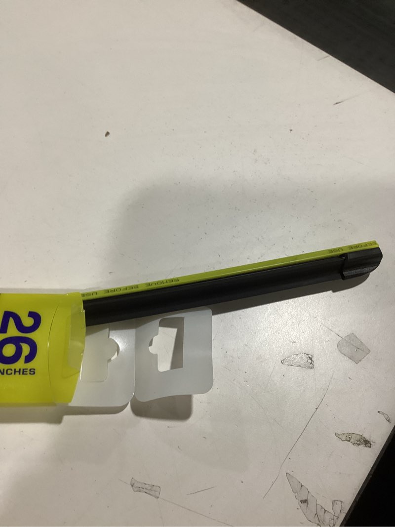 Condition photo showing Good Condition for Rain-X 5079281-2 Latitude 2-In-1 Wiper Blades, 26 Inch Windshield Wipers (Pack Of 1), Automotive Replacement Windshield Wiper Blades With Patented Rain-X Water Repellency Formula 26" Latitude