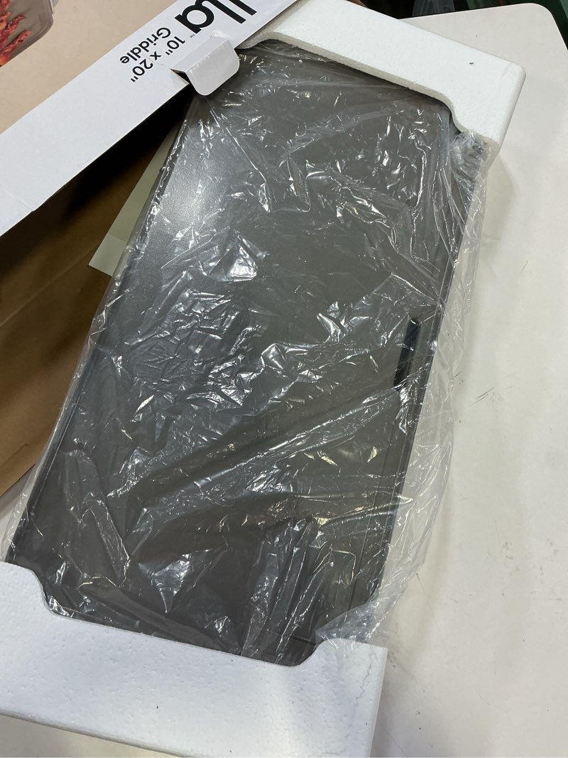 Condition photo showing Good Condition for bella 10" x 20" Electric Griddle with EverGood™ Ceramic Nonstick Coating, Removable Temperature Probe, Dishwasher-Safe Drip Tray & Cool Touch Handles, Cook up to 10 Eggs, 1500 Watt, Oatmilk 10" x 20" Oatmilk