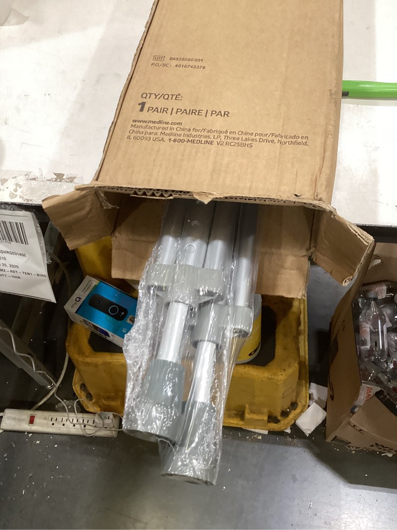 Condition photo showing New/Like New for Medline Aluminum Crutches for Kids, Adults & Seniors, Walking Aid, 300 LB Weight Capacity,1 Pair, Fitting 5'2" - 5'10" Medium, 5'2"-5'10"