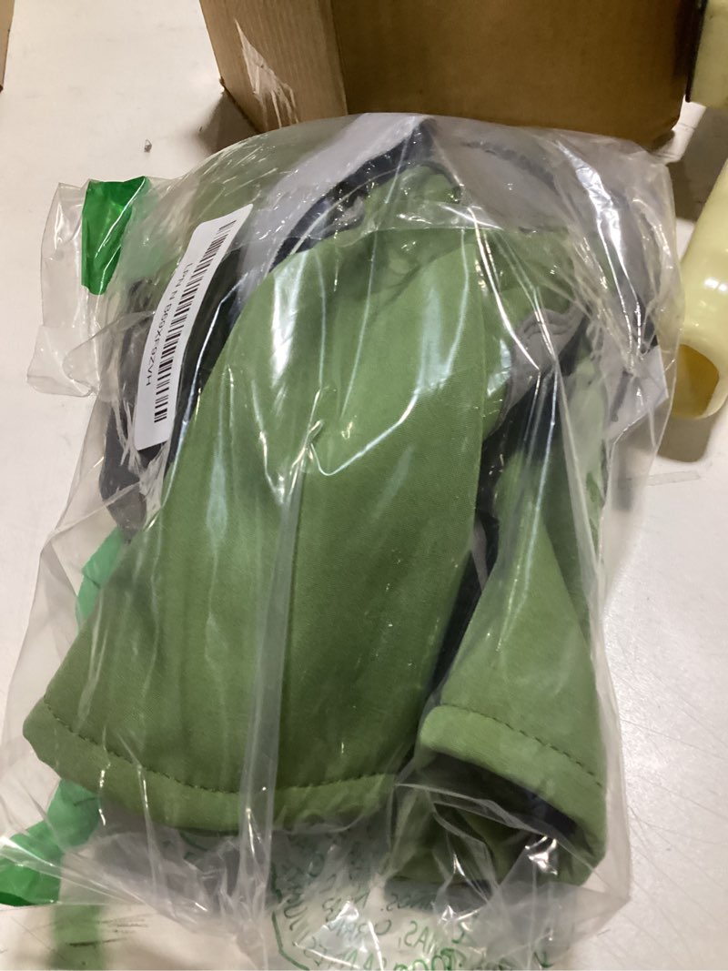 Condition photo showing Good Condition for winter dog snow boots with fleece lining, dog shoes for medium large size dogs, waterproof dog booties and paw protectors, anti-slip & reflective dog shoes for snow outdoor, hiking (green-size 5) green size 5 (for width 2.2"-2.4")