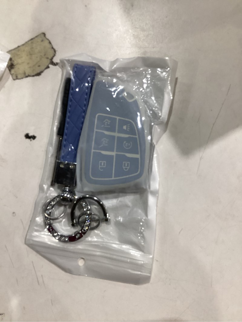 Condition photo showing Good Condition for for Chevy GMC Key Fob Cover with Keychain, for Silverado 1500 GMC Sierra 1500 2500HD 3500HD Buick Envision, Soft TPU Key Shell Case Remote Smart Key Holder?5 Buttons Gray? Size B-Gray