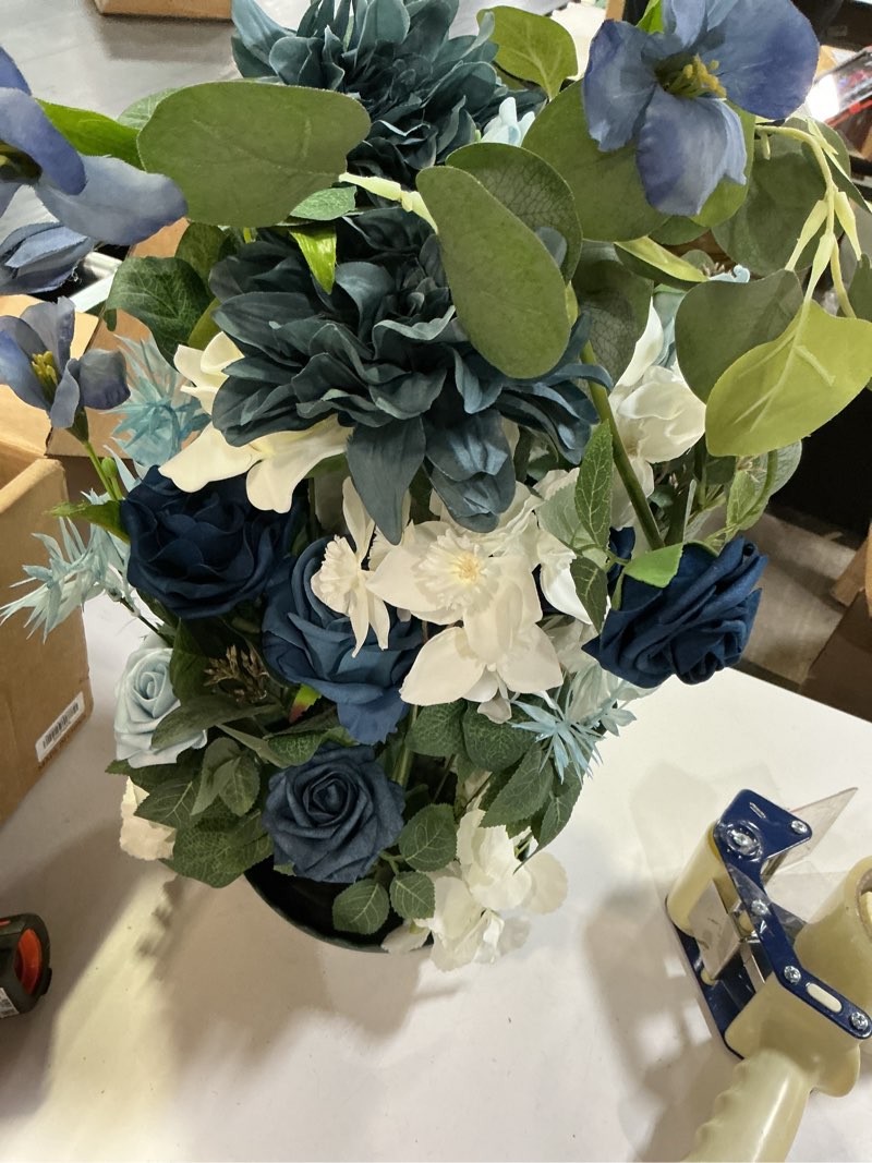 Condition photo showing Good Condition for Artificial Fake Flowers Plants, Tulle Flower Arrangements Wedding Bouquets Decorations Plastic Floral Table Centerpieces for Home Kitchen Garden Party Decor Blue White (Blue)