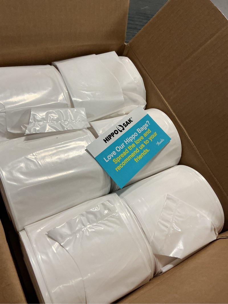 Condition photo showing Good Condition for hippo sak - tall kitchen garbage bags with ergonomic handles - 13 gallon trash bags - super strong patented reinforced bottom and leak proof tall kitchen trash bags - heavy duty trash bags (270 count) 270 count (pack of 1)